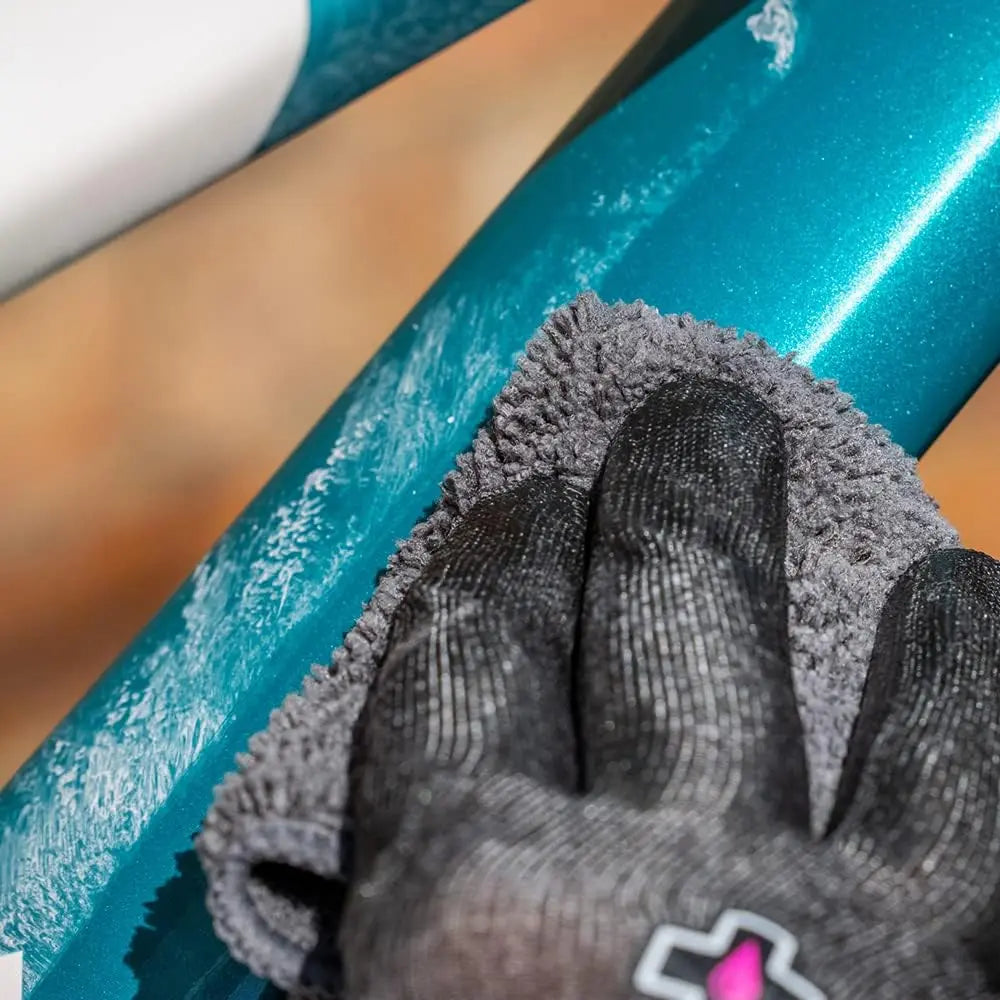 Muc-Off Miracle Shine with Carnauba Wax 1l Muck-Off