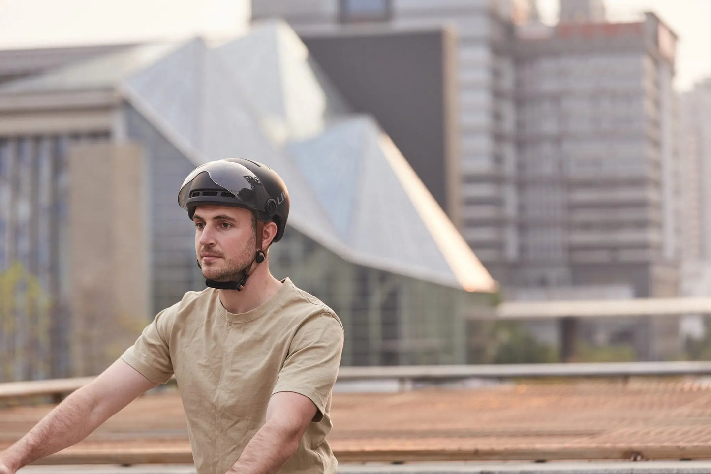 LIVALL L23 Smart Urban Helmet Livall