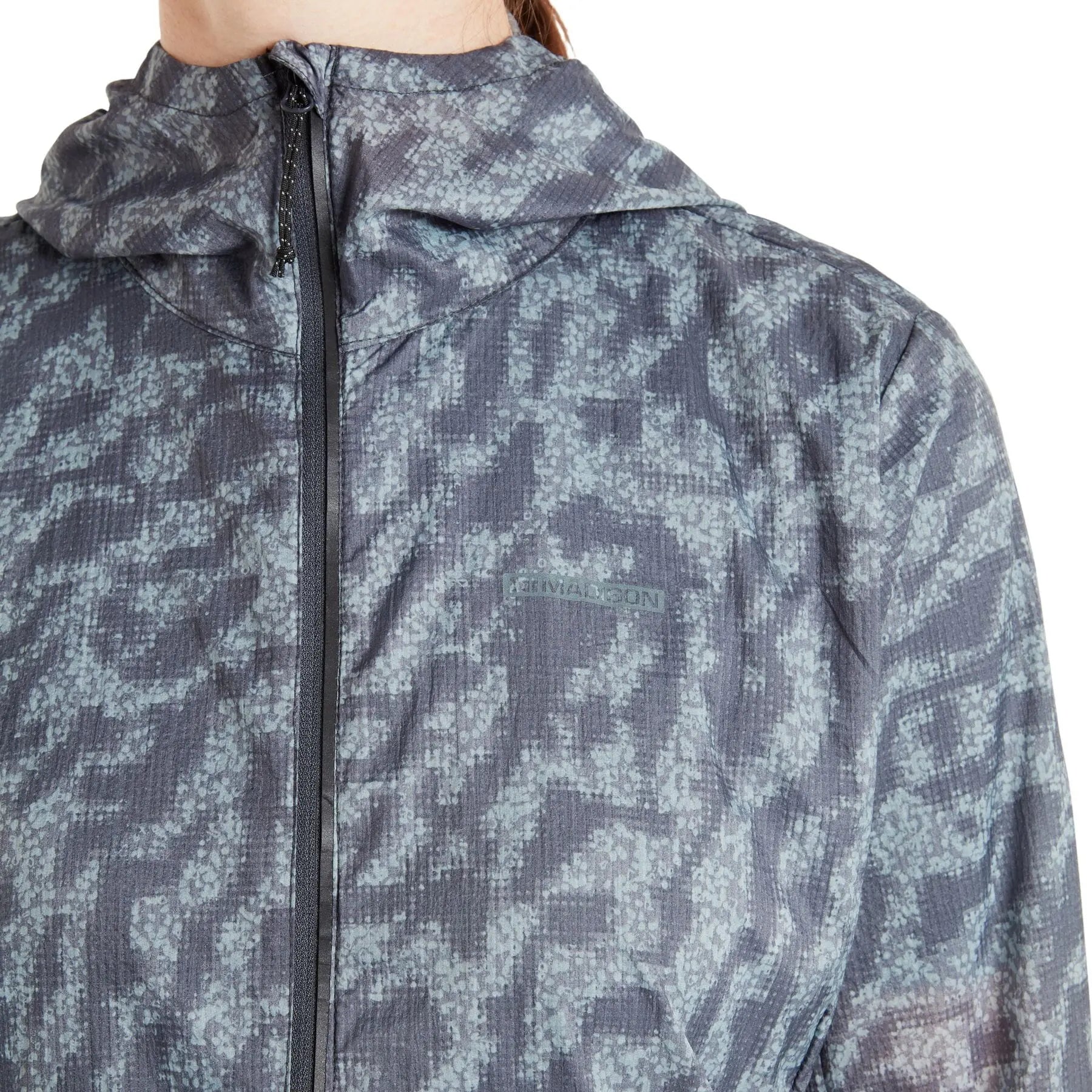 Madison Roam women's lightweight packable jacket - camo navy haze front close up