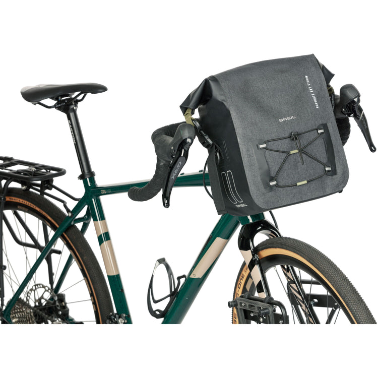 Basil Navigator Storm KF Handlebar Bag 10-11L black
