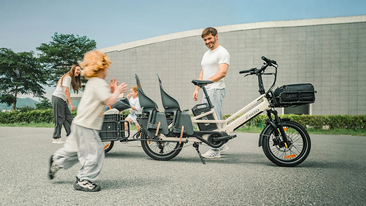 Fiido T3 Max family cargo bike lifestyle scene