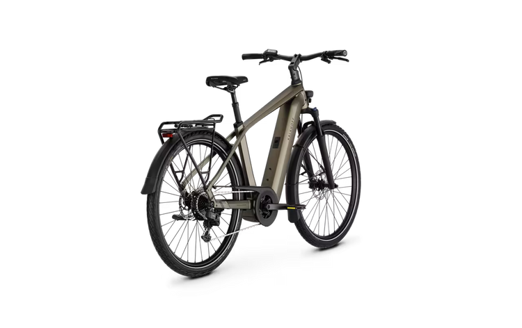 Kalkhoff Endeavour 5 Auto 2027 crossbar electric bike in Umber Brown Matt – three-quarter view