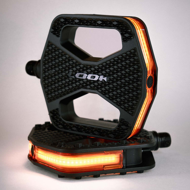 LOOK Geo City Vision 360° LED Safety Pedals