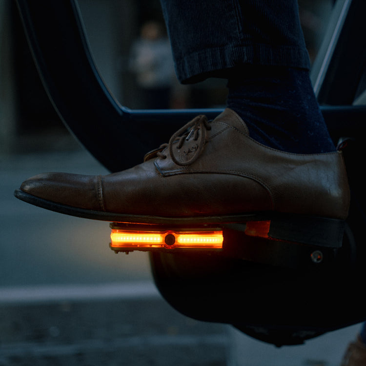 LOOK Geo City Vision 360° LED Safety Pedals